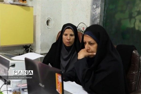 بازدید مدیر آموزش و پرورش منطقه تبادکان  از فرآیند سازماندهی فرهنگیان متوسطه اول