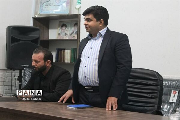 برگزاری جلسه مدیران متقاضی سرویس مدارس ناحیه ۵ مشهد