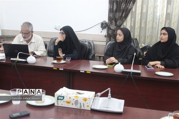 نشست خبری مدیر آموزش و پرورش گلوگاه با‌ اصحاب رسانه