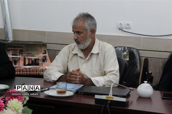 نشست خبری مدیر آموزش و پرورش گلوگاه با‌ اصحاب رسانه