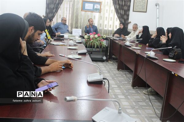 نشست خبری مدیر آموزش و پرورش گلوگاه با‌ اصحاب رسانه