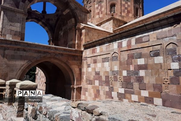 کلیسا سنت استپانوس؛ جاذبه‌ای گردشگری در ایران زمین