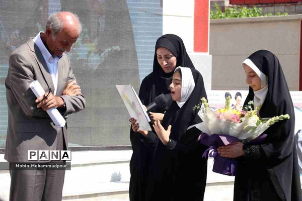 آیین افتتاح ۱۰۵ پروژه آموزشی در آذربایجان شرقی