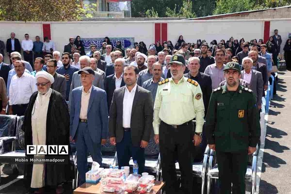 آیین افتتاح ۱۰۵ پروژه آموزشی در آذربایجان شرقی