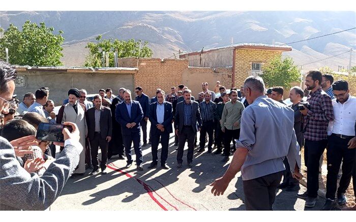آئین افتتاح و بهره‌برداری از مدرسه شهید اسداله عباسی روستای دره بید فریدن/فیلم