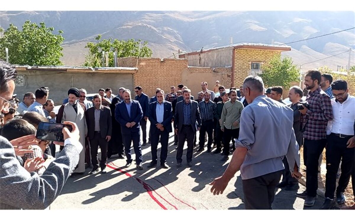 آئین افتتاح و بهره‌برداری از مدرسه شهید اسداله عباسی روستای دره بید فریدن/فیلم