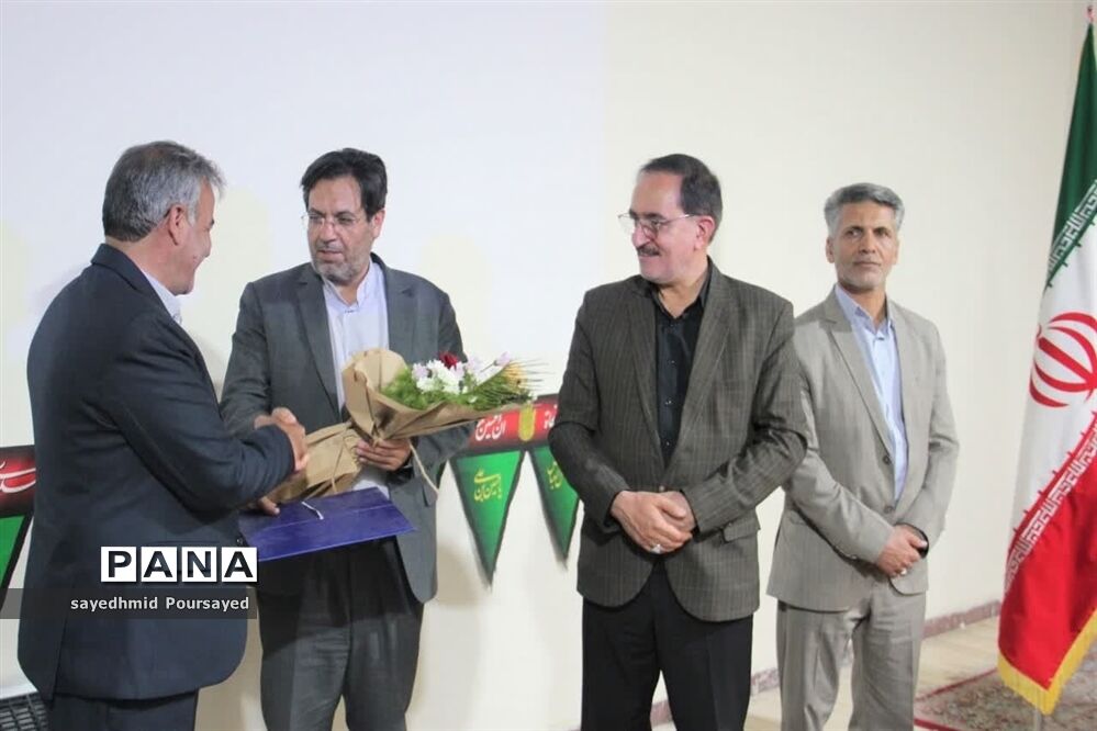 تکریم و معارفه مدیر آموزش و پرورش شهرستان ابرکوه