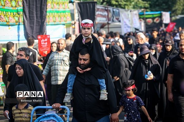 موکب دانش‌آموزی عشاق الحسین (ع) در پیاده‌روی جاماندگان اربعین حسینی-تهران