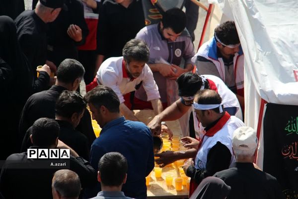 برگزاری مراسم پیاده‌روی اربعین حسینی  از حرم تا حرم