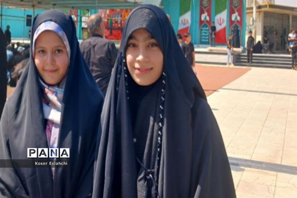 حضور پرشور کودکان و نوجوانان در راهپیمایی اربعین