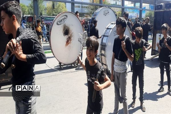 مراسم جاماندگان  آقا اباعبدالله الحسین در جوار امام مهربانی ها