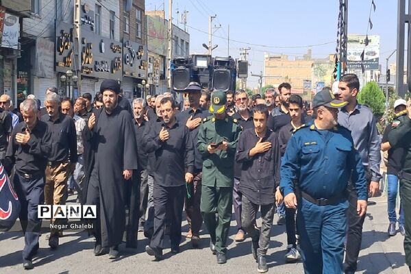 مراسم پیاده‌روی و عزاداری جاماندگان اربعین حسینی در شهرستان پیشوا