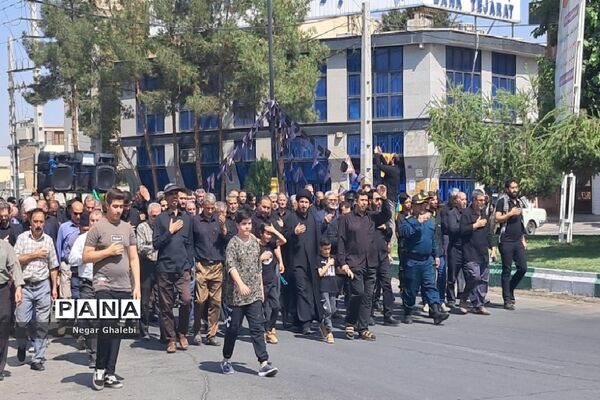 مراسم پیاده‌روی و عزاداری جاماندگان اربعین حسینی در شهرستان پیشوا