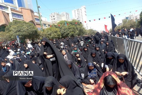 پیاده‌روی جاماندگان اربعین در مشهد