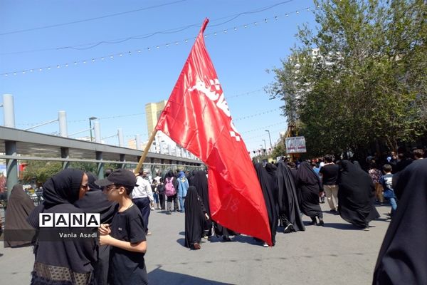 پیاده‌روی جاماندگان اربعین در مشهد