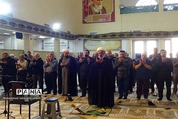 برگزاری مراسم ظهر اربعین در پرند