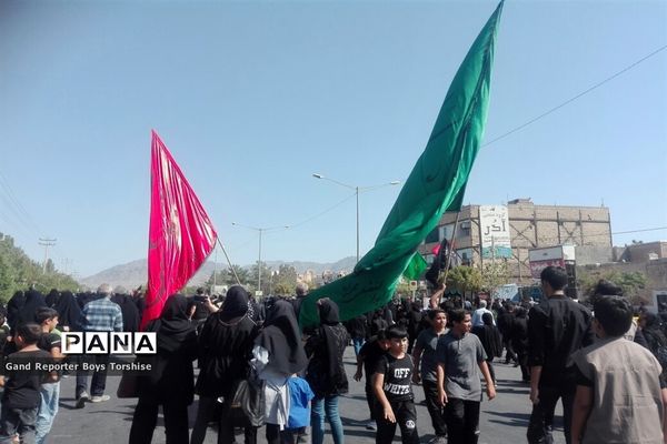 مراسم پیاده‌روی حرم تا حرم در کاشمر