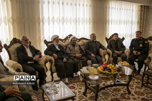 تجلیل از رتبه تک رقمی استان مرکزی در کنکور سراسری