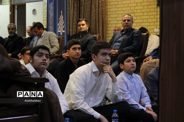 تجلیل از مقام‌آوران مسابقات قرآنی کشوری