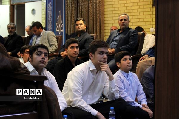 تجلیل از مقام‌آوران مسابقات قرآنی کشوری