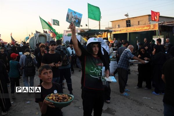 فعالیت مربیان و دانش‌آموزان لرستان در موکب سازمان دانش‌آموزی