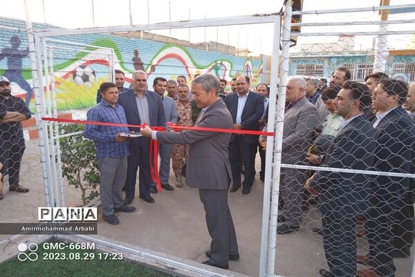افتتاح زمین‌چمن‌ مصنوعی متوسطه اول آموزشگاه نمونه شهید عباد عسکری تربت‌جام