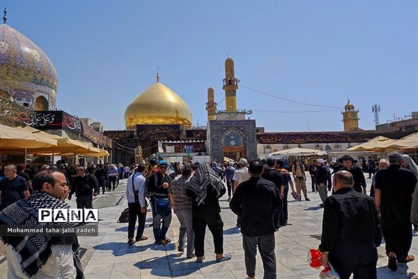 خیل عظیم دلدادگان در مرقد امام حسن عسکری ( ع)