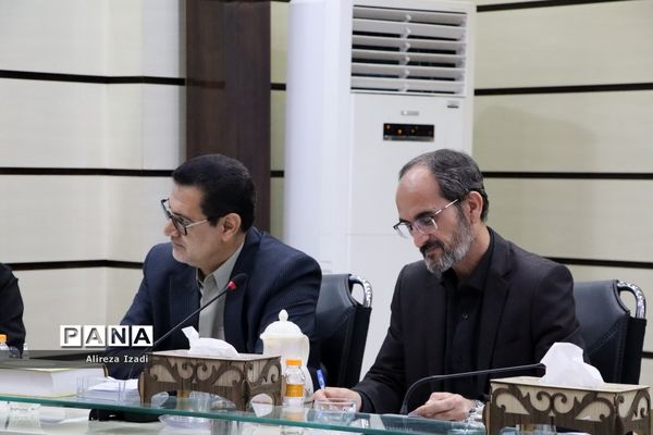 جلسه ستاد شاهد آموزش و پرورش استان بوشهر
