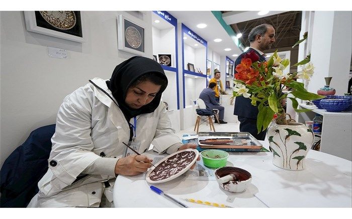 راهیابی صنعتگر اردبیلی به مجمع بین‌المللی سفال ازبکستان