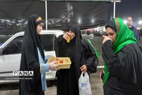 موکب سازمان دانش‌آموزی آبادان در مرز شلمچه