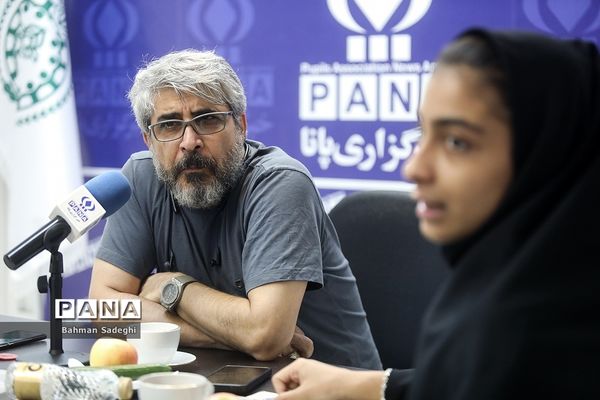 حضور امیر غفارمنش در خبرگزاری پانا