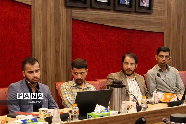 نشست هم‌اندیشی مسئولان امورتربیتی مناطق ۲۱ گانه شهرستان‌های تهران