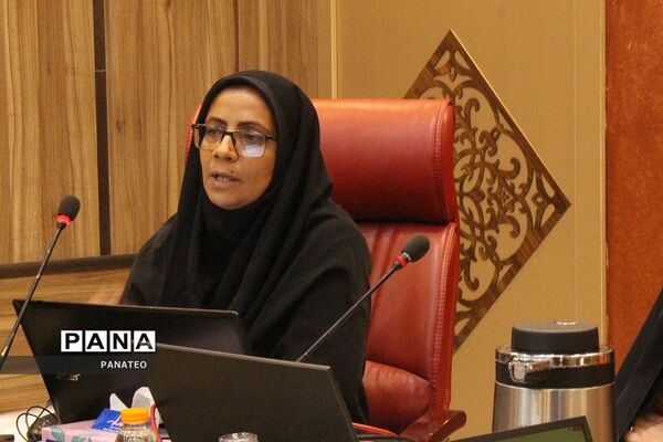 نشست هم‌اندیشی مسئولان امورتربیتی مناطق ۲۱ گانه شهرستان‌های تهران
