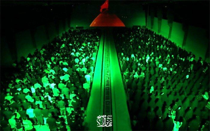 یک استادیوم آزادی به تماشای «تنهاتر از مسیح» نشستند