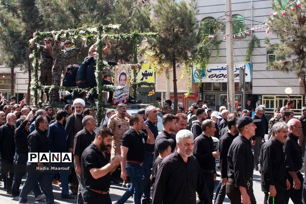 مراسم تشییع شهید مدافع حرم نسیم‌شهری