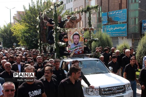 مراسم تشییع شهید مدافع حرم نسیم‌شهری