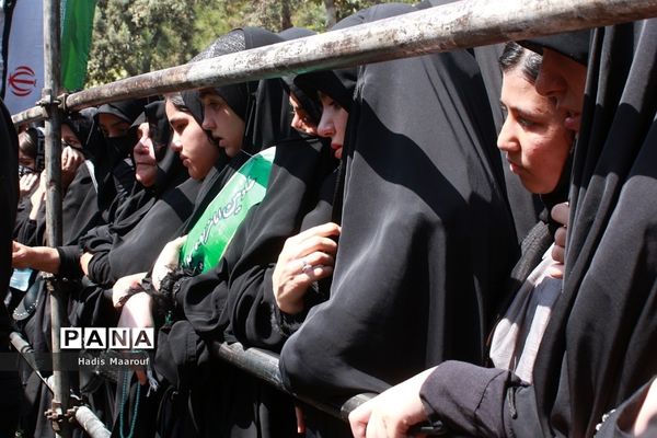 مراسم تشییع شهید مدافع حرم نسیم‌شهری