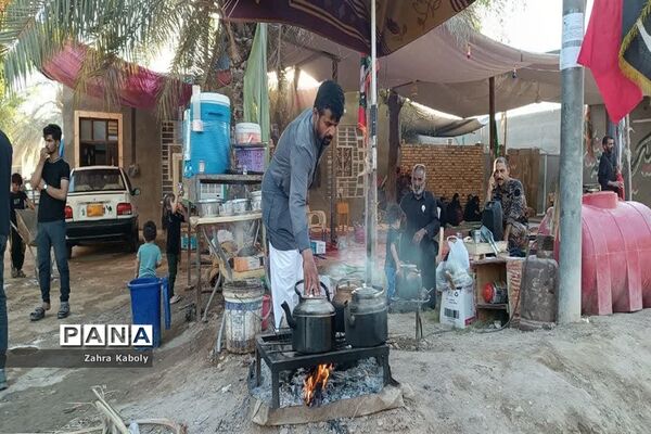 نمایش عشق و ایمان به امام حسین(ع) در راهپیمایی اربعین حسینی