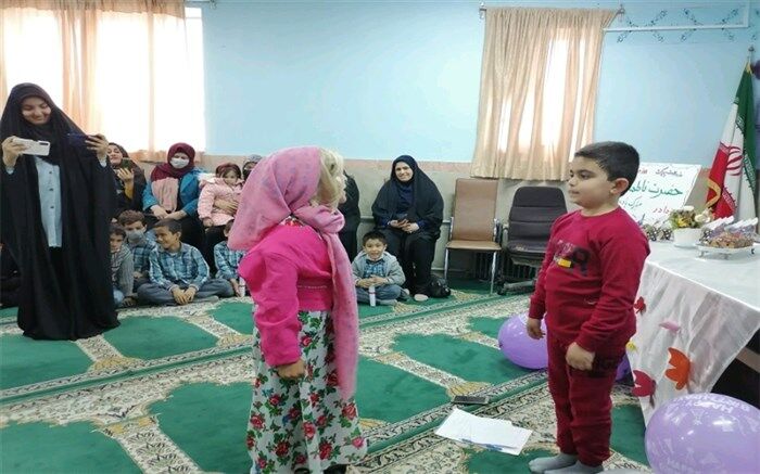 روش تدریس نمایشی باعث رشد کلامی و اجتماعی دانش‌آموزان می‌شود