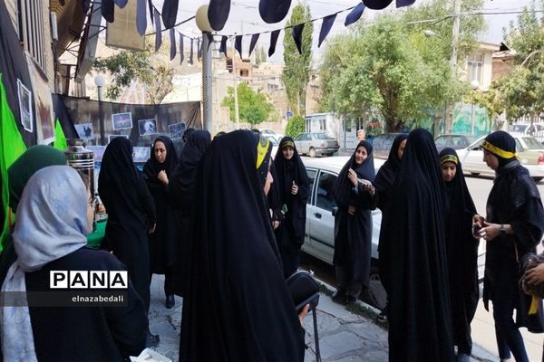 موکب دانش‌آموزی اربعین‌حسینی در شهرستان فیروزکوه