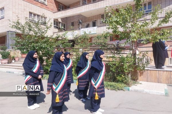 مانور بازگشایی مدارس منطقه ۸