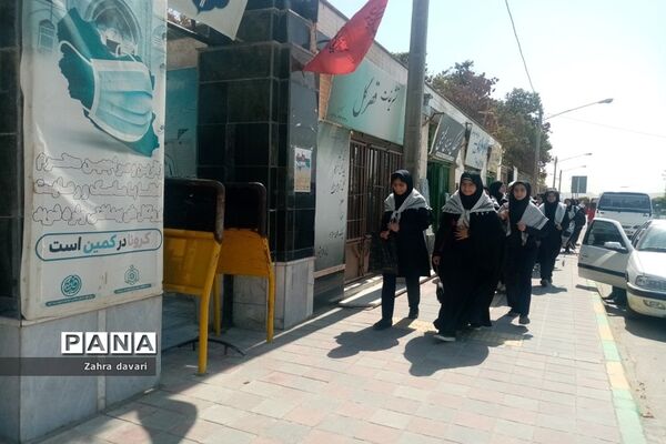 مراسم غبارروبی گلزار شهدا در شهر زیارت
