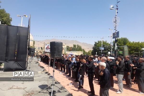 همایش اربعین حسینی در شهرستان شازند