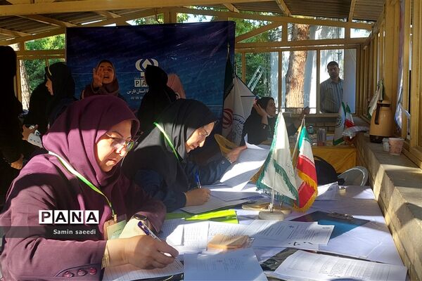 هشتمین دوره المپیاد بازی‌های فکری سرگرمی درشیراز