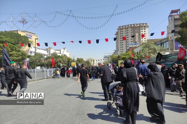 برگزاری مراسم و عزاداری جاماندگان اربعین در مشهد مقدس
