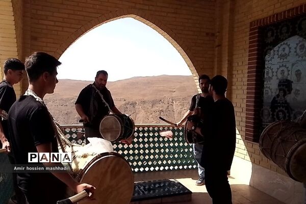 مراسم پیاده‌روی جاماندگان  اربعین در روستای جورد رودهن