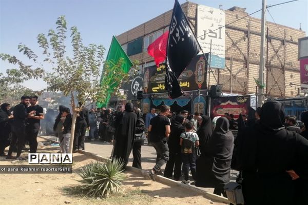 آیین پیاده‌روی حرم تا حرم در کاشمر