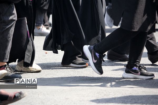 پاهای جا مانده اربعین1402