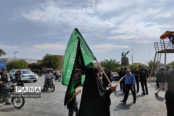 پیاده روی جاماندگان اربعین درشیراز