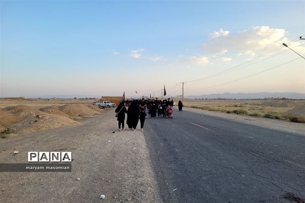 پیاده‌روی جاماندگان اربعین حسینی در شهرستان ابرکوه